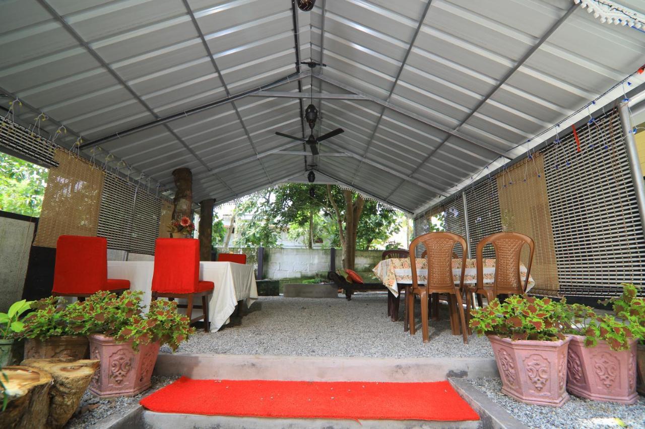 Cloud Nine Inside Hotell Varkala Exteriör bild